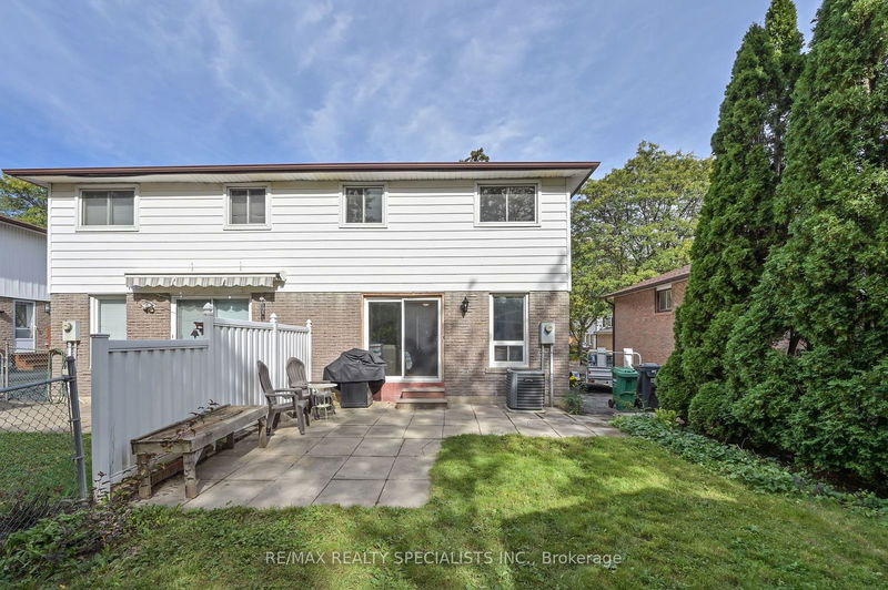 3272 Candela Dr  Mississauga, L5A 2T8 | Image 22