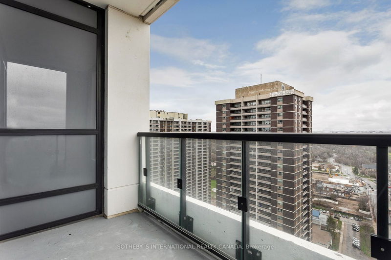  3035 - 5 Mabelle Ave  Toronto, M9A 0C8 | Image 11