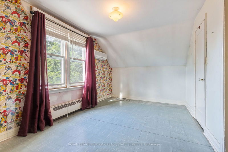 2027 Churchill Ave  Burlington, L7R 3T8 | Image 10