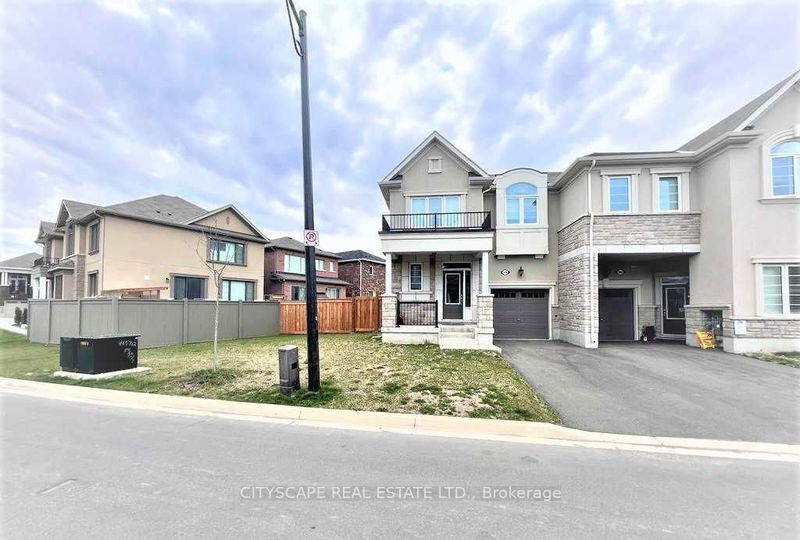 988 Cherry Crt  Milton, L9E 1P8 | Image 1