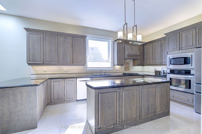 3 Nova Scotia Rd  Brampton, L6Y 5K8 | Image 12