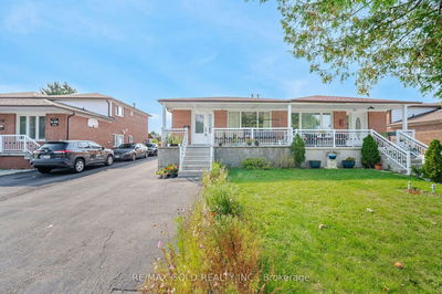 7502 Wrenwood Cres  Mississauga, L4T 2V7 | Image 1