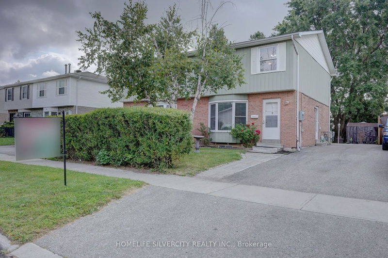 5 Crawford Dr  Brampton, L6V 2C6 | Image 1