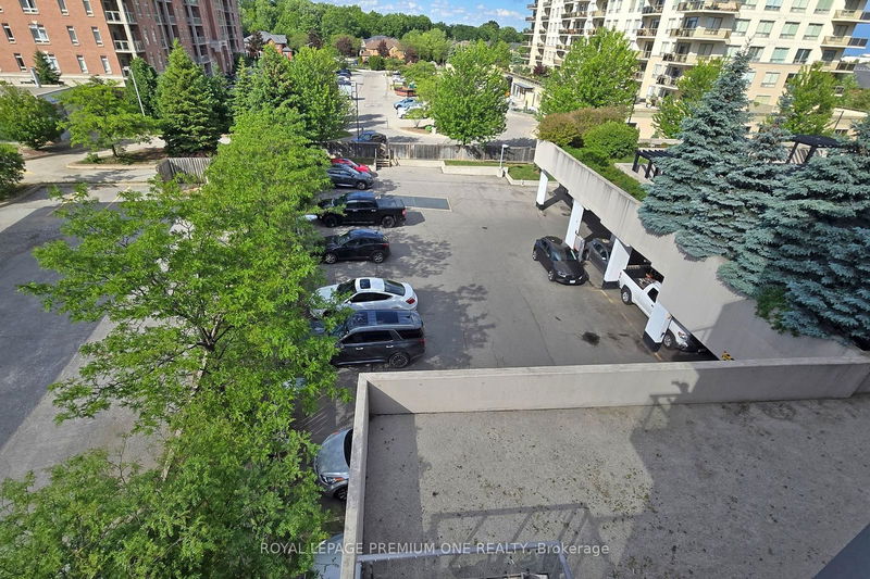  416 - 1940 Ironstone Dr  Burlington, L7L 0E4 | Image 24