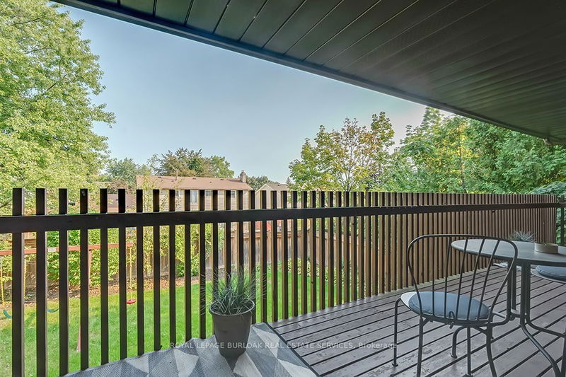 1939 Kerns Rd  Burlington, L7P 3J1 | Image 15