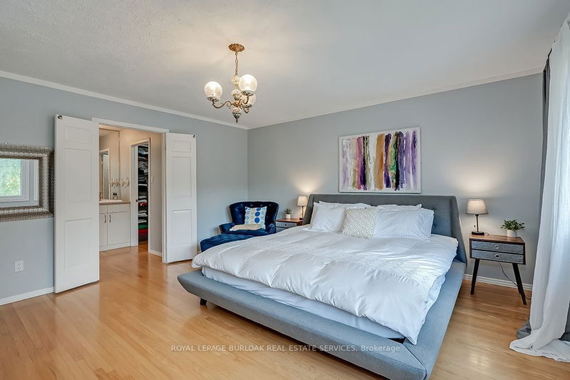 1939 Kerns Rd  Burlington, L7P 3J1 | Image 20