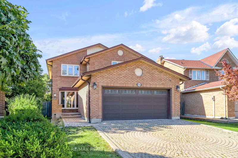 4266 Sugarbush Rd  Mississauga, L5B 2X7 | Image 1