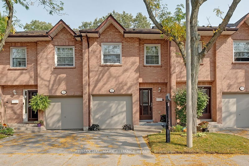  12 - 2004 Glenada Cres  Oakville, L6H 5P5 | Image 1