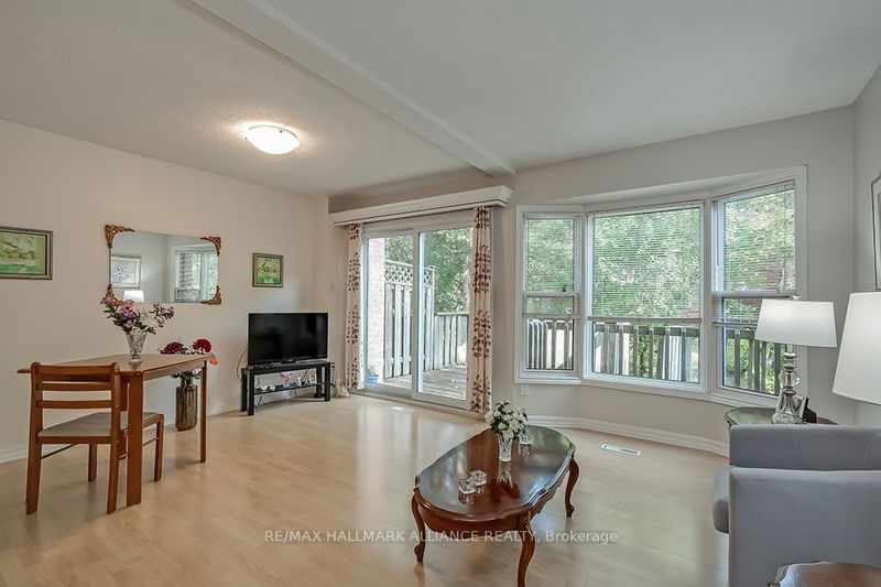  12 - 2004 Glenada Cres  Oakville, L6H 5P5 | Image 7