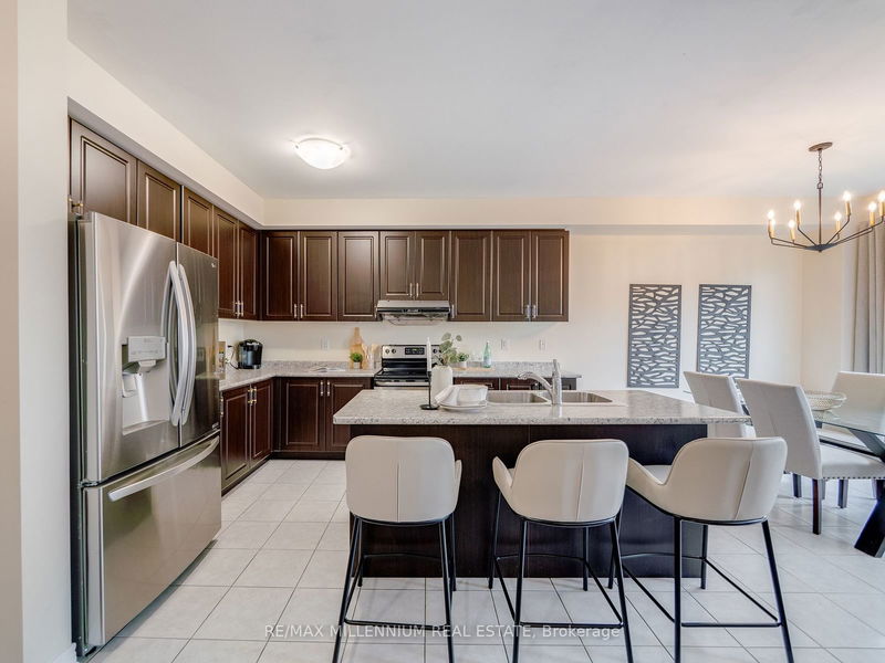 16 VEZNA Cres  Brampton, L6X 5K5 | Image 13