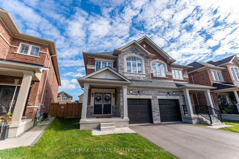 117 Branigan Cres  Halton Hills, L7G 0M8 | Image 2