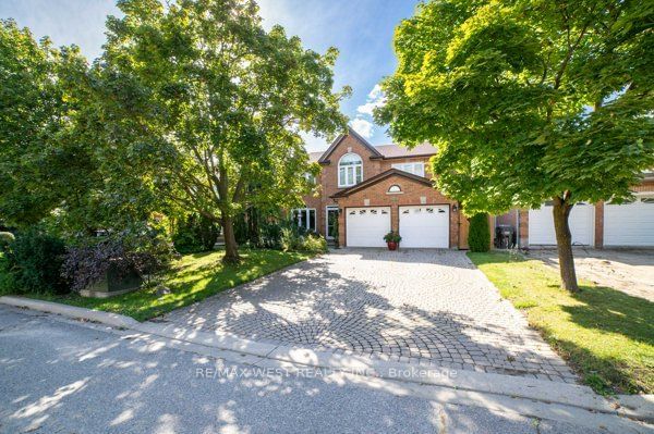 home for sale on 6016 St. Ives Way
