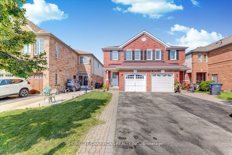 148 Willow Park Dr  Brampton, L6R 2N1 | Image 2