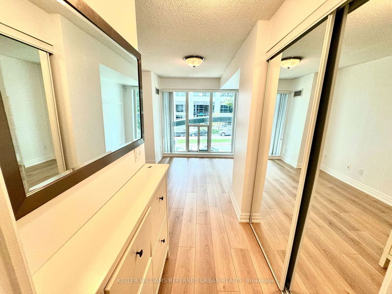  213 - 2121 Lake Shore Blvd W Toronto, M8V 4E9 | Image 4