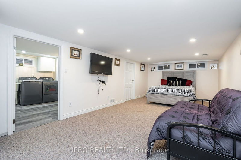 23 Ferndale Cres  Brampton, L6W 1G1 | Image 20