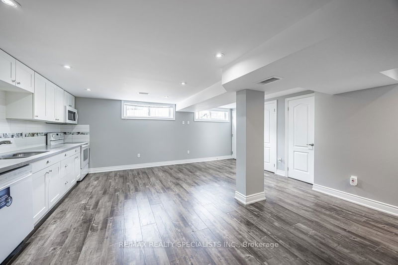 24 Parkway Ave  Brampton, L6X 2G4 | Image 15