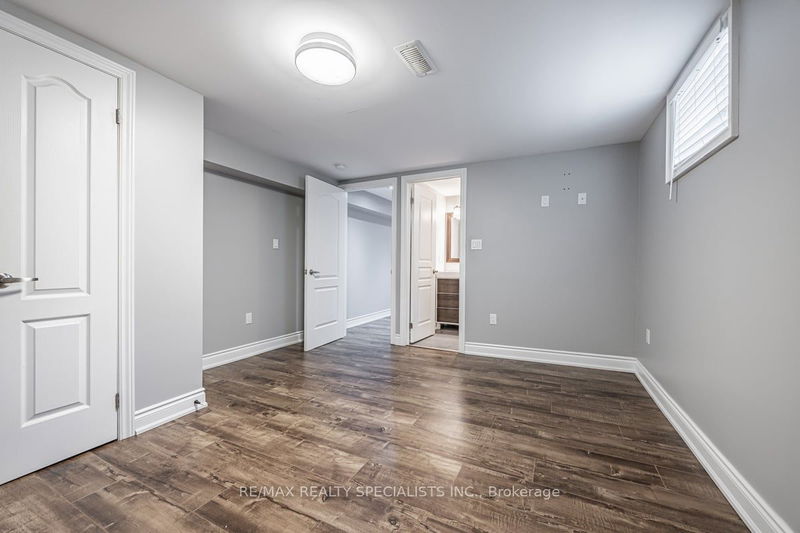 24 Parkway Ave  Brampton, L6X 2G4 | Image 21