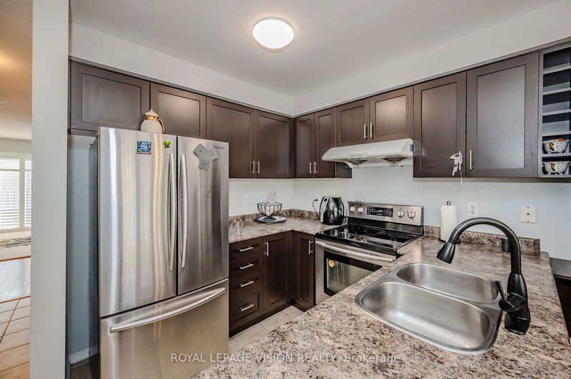  10 - 5030 Heatherleigh Ave  Mississauga, L5V 2G7 | Image 8