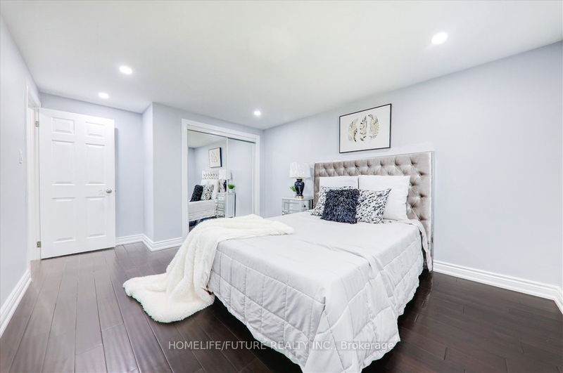 43 Tamarish Dr  Toronto, M9V 1S2 | Image 19