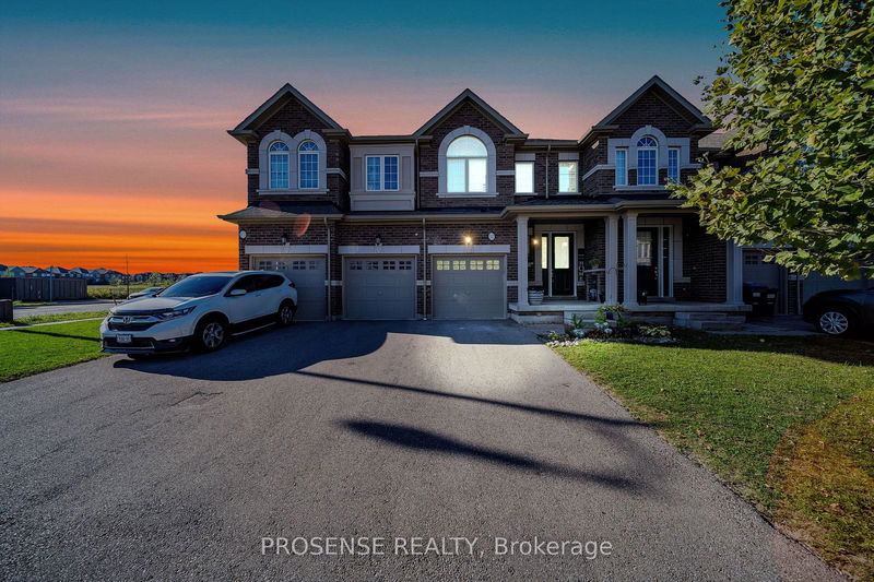 57 Kempsford Cres  Brampton, L7A 0B6 | Image 2