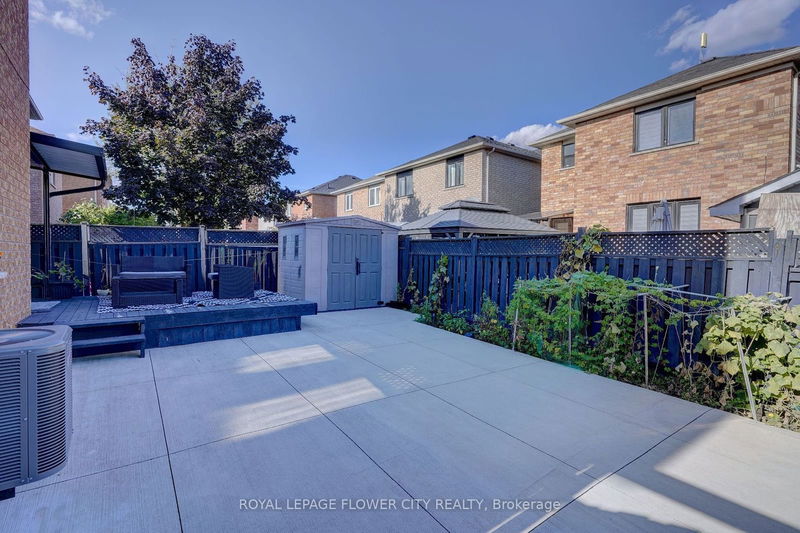 11 Treasure Dr  Brampton, L7A 3L1 | Image 26