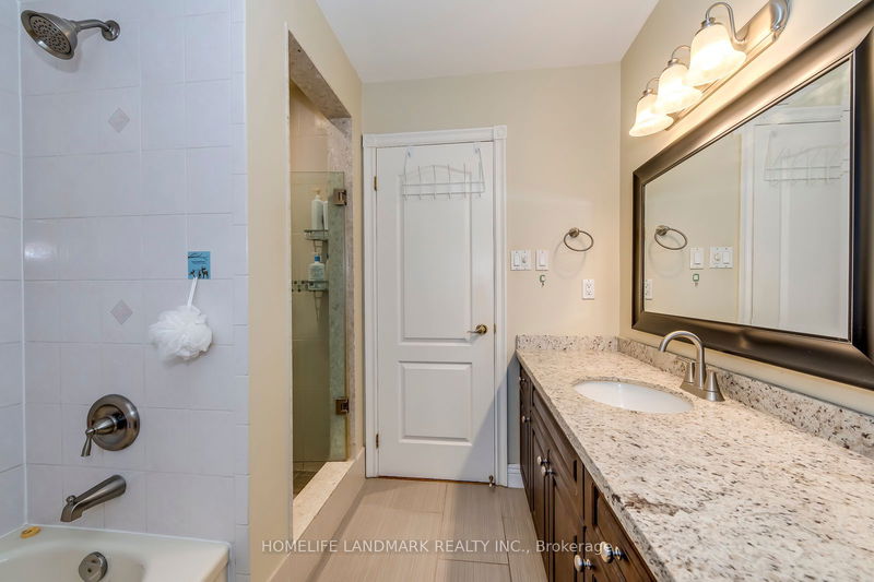 1636 Sagewood Crt  Mississauga, L5M 5M2 | Image 19