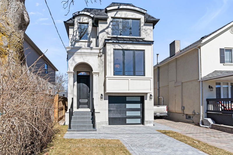 38 Kingdom St  Toronto, M9P 1W3 | Image 1