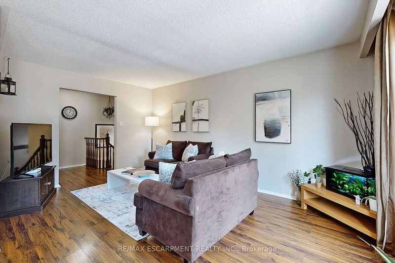 5006 Brady Ave  Burlington, L7L 3X6 | Image 8