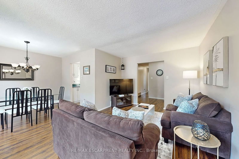 5006 Brady Ave  Burlington, L7L 3X6 | Image 9