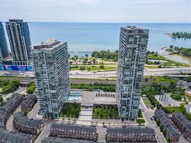  1009 - 105 The Queensway   Toronto, M6S 5B5 | Image 1