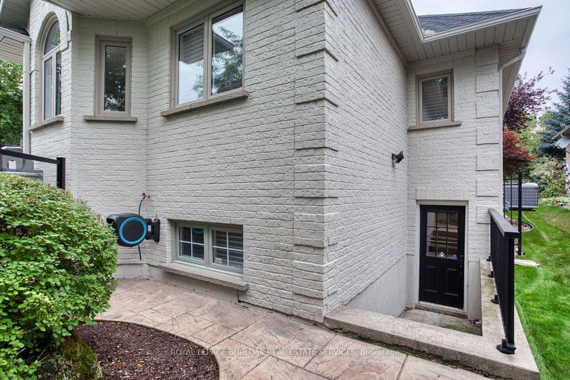 4186 Arbourfield Dr  Burlington, L7M 4A5 | Image 33