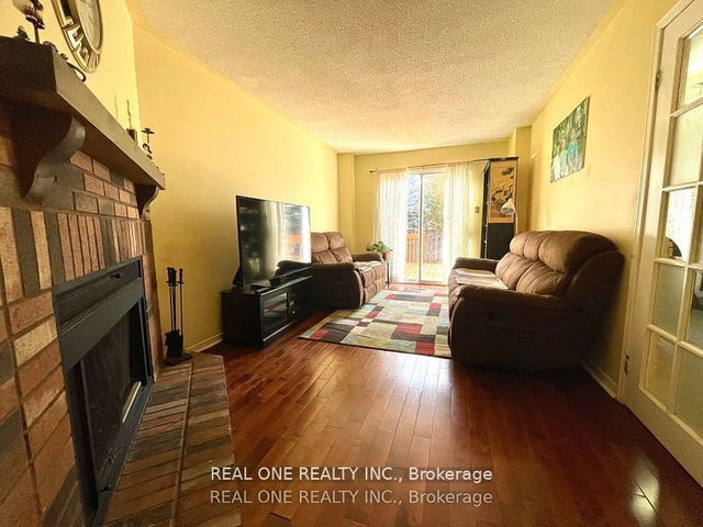 Unit 2 - 1235 Blackburn Drive
