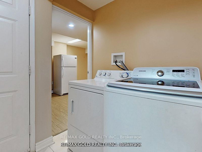  59 - 65 Brickyard Way  Brampton, L6V 4M2 | Image 13