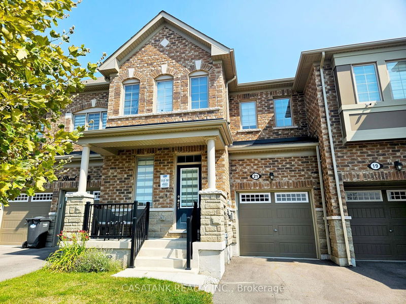 home for lease on 21 Boat Street