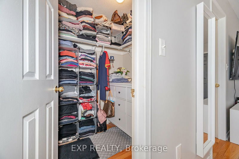 120 Fred Young Dr  Toronto, M3L 0A5 | Image 25