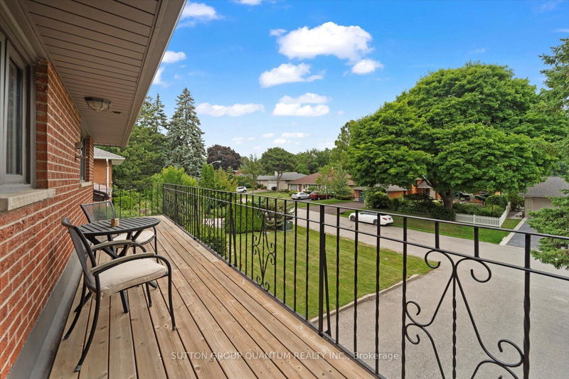 159 Princess Anne Cres  Toronto, M9A 2R7 | Image 28