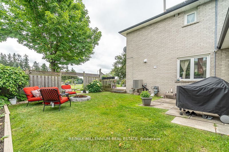 1698 Chester Dr  Caledon, L7K 0W4 | Image 23