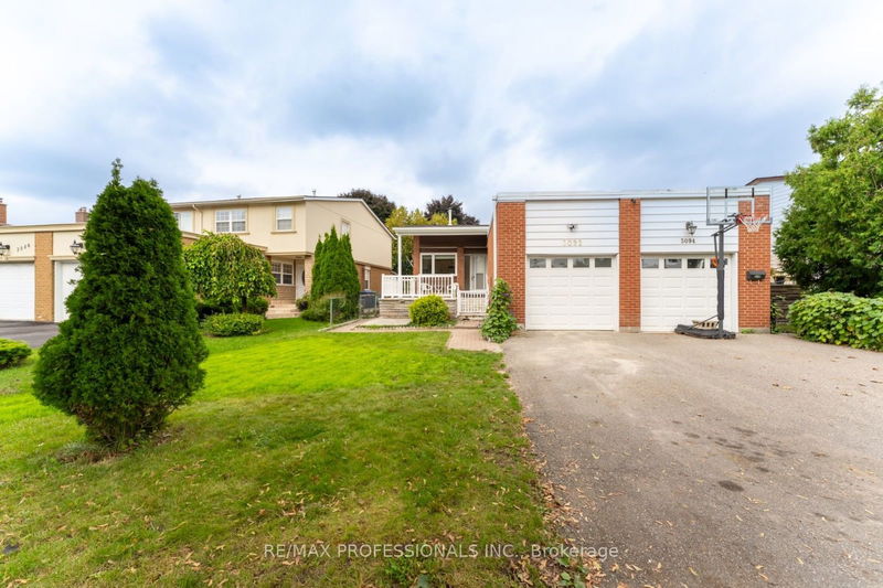 home for lease on UPPER-3092 Fieldgate Drive