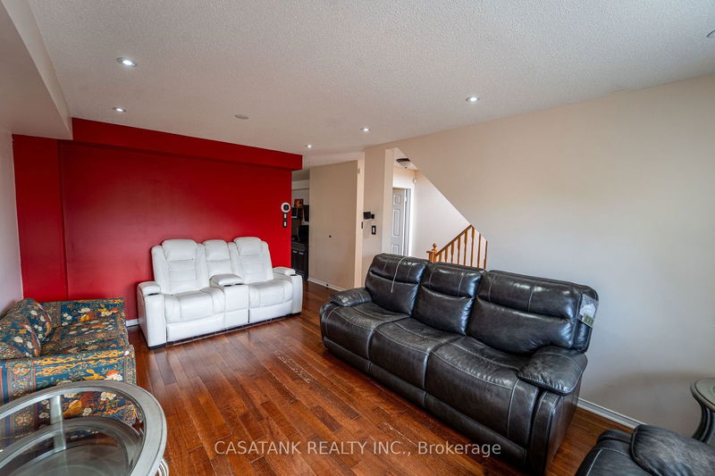 109 Bernard Ave  Brampton, L6Y 5S9 | Image 5