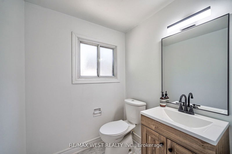 13 Skegby Rd N Brampton, L6V 2T8 | Image 38