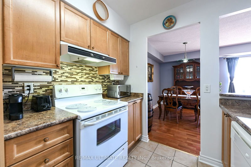  403 - 2088 Lawrence Ave  Toronto, M9N 3Z9 | Image 13