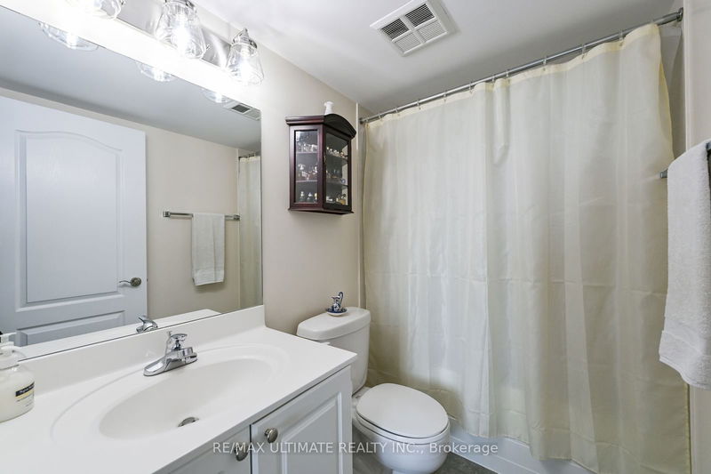  403 - 2088 Lawrence Ave  Toronto, M9N 3Z9 | Image 18