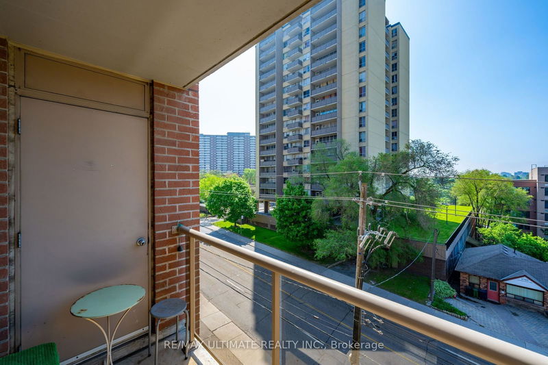  403 - 2088 Lawrence Ave  Toronto, M9N 3Z9 | Image 22