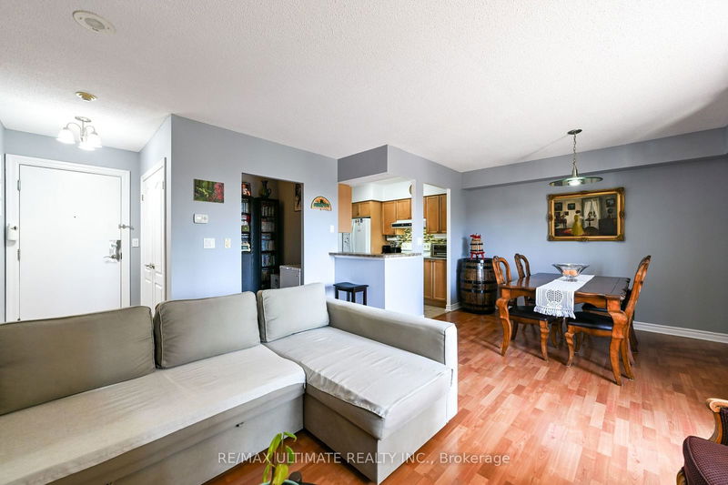  403 - 2088 Lawrence Ave  Toronto, M9N 3Z9 | Image 5