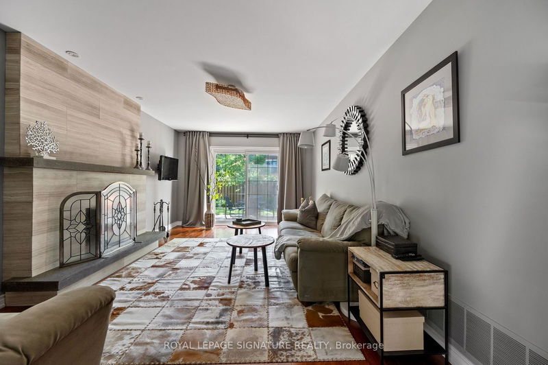 18 Esposito Crt  Toronto, M9C 5H6 | Image 7