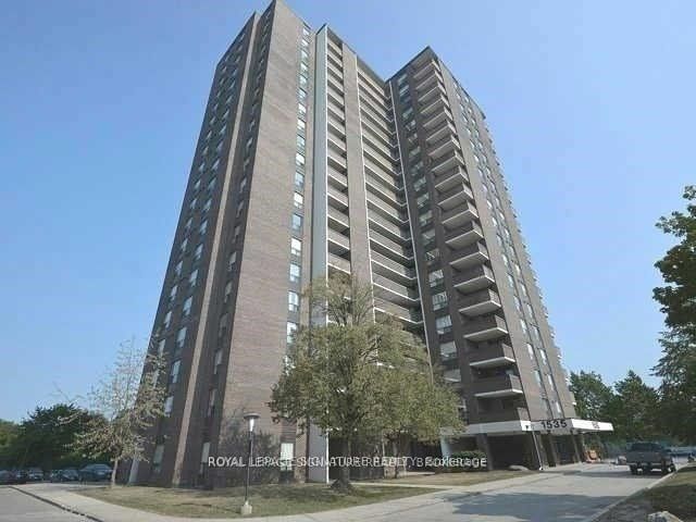home for lease on 807-1535 Lakeshore Road E