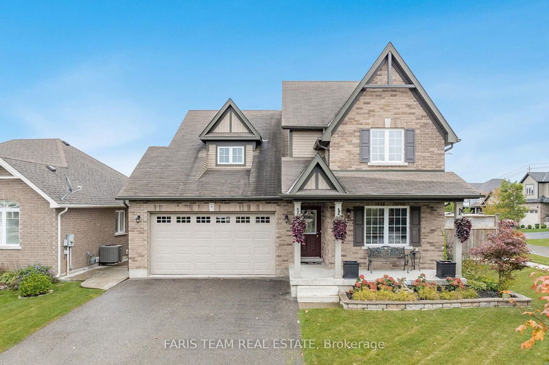 8 St Pauls Pl  Orangeville, L9W 0A5 | Image 1