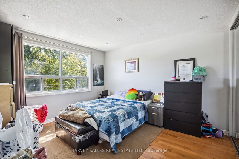 102 Stanley Ave  Toronto, M8V 1N9 | Image 21