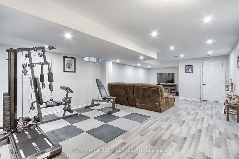 10 Royal Fern Cres  Caledon, L7C 2E9 | Image 32