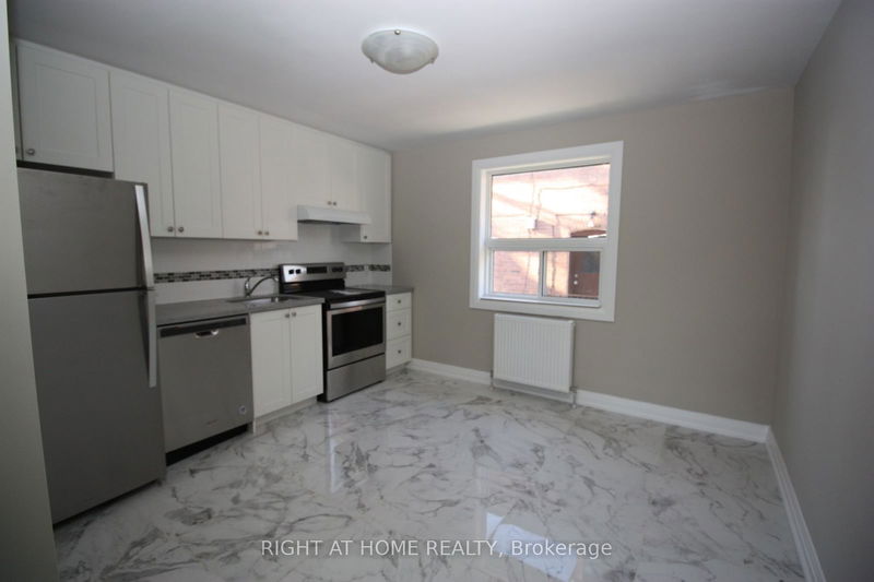 home for lease on 4-2 Glen Gordon Road
